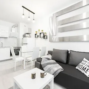 Super Augustówka Apartament Warszawa